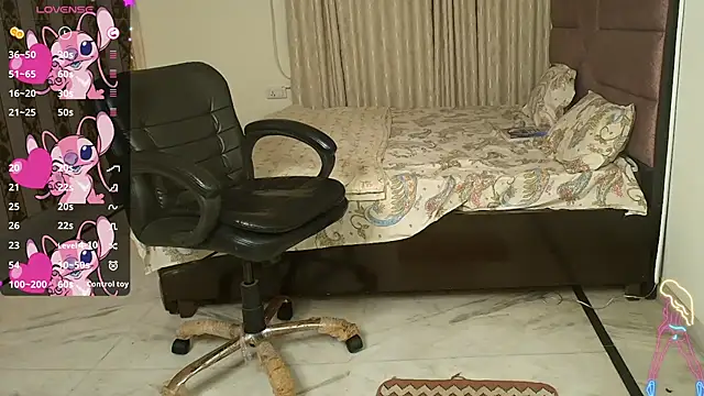 CutiePihu live cam on StripChat