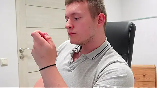 Richard_Dullas live sex cam