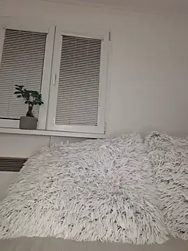 Mazlik27 live sex cam