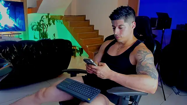 lukas_green11 live sex cam