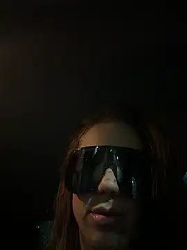 violettluxe (F milf) - Moan Sexy in the Car