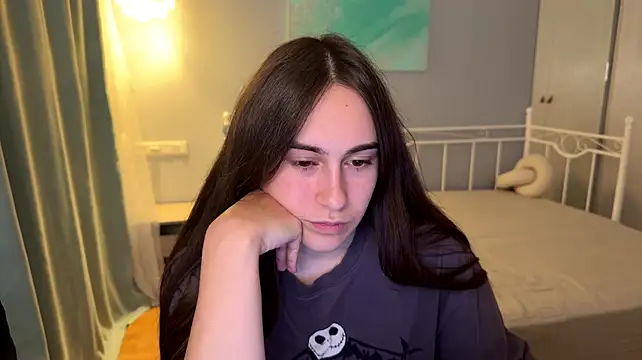 alicekolltt (F young) - strip naked
