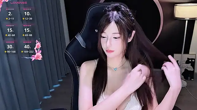 Audrey-12 live sex cam