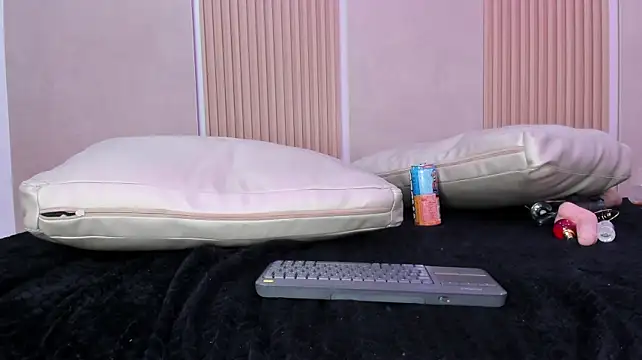 stephany_summer live cam on StripChat