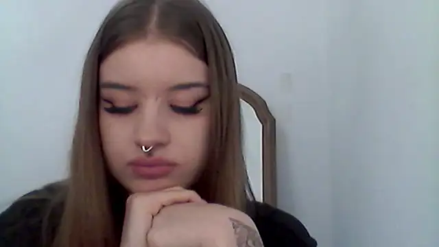 MollyHotTeen live cam on StripChat