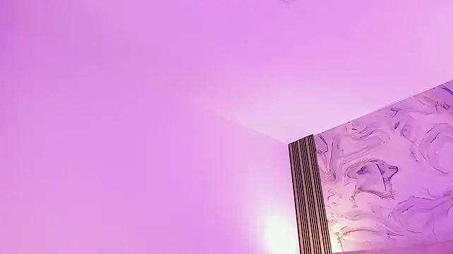 AmberGreyy_ live cam on StripChat