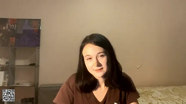 RukiyaLowland live cam on StripChat