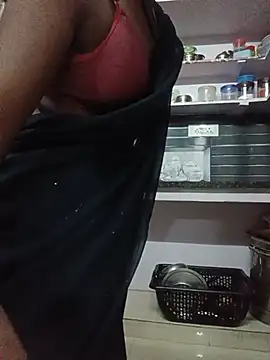 kavya-telugu84 live cam on StripChat