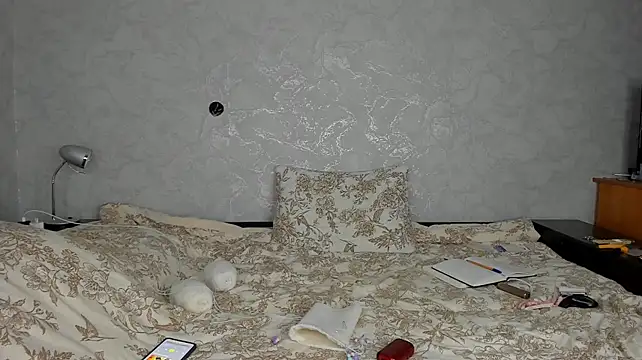 ERICK__DEEN live cam on StripChat