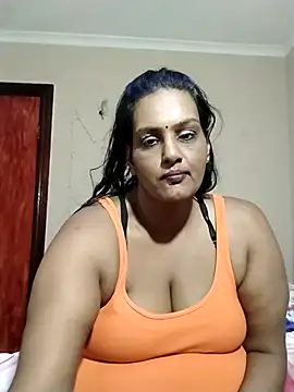 Foxybaby420 live cam on StripChat