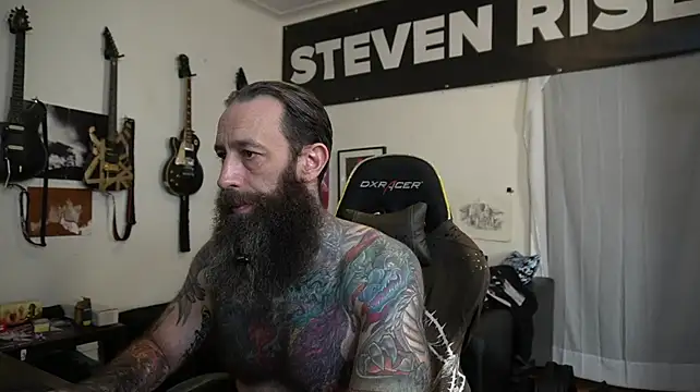 StevenRiseNYC live cam on StripChat
