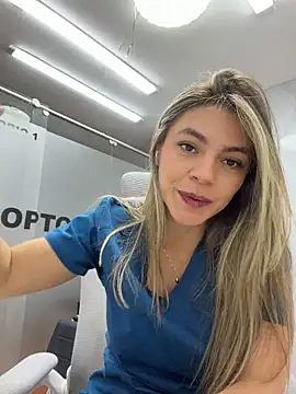 alicee16 live sex cam