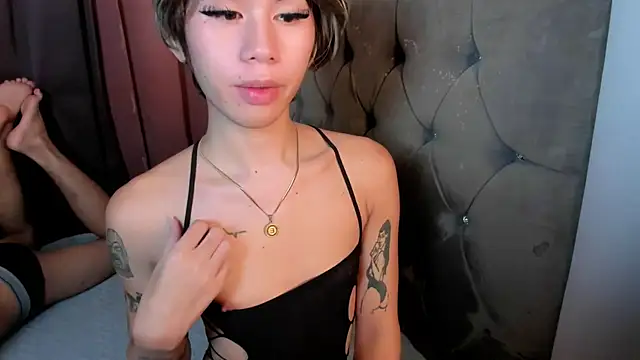 CandySweetCock live sex cam