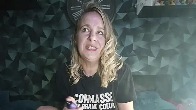 Delichieuse5 live sex cam