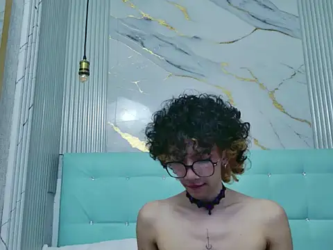 AustinReed17 live sex cam