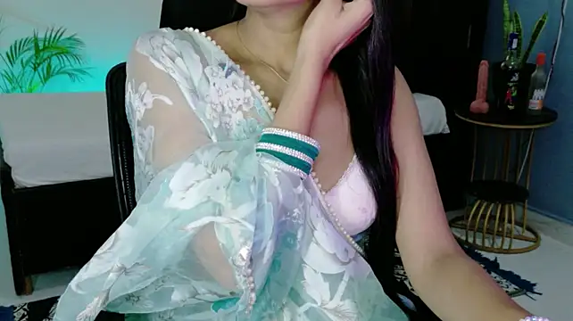 Evaa_Ji