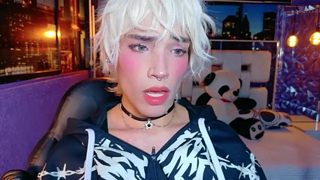isaac_nova live sex cam