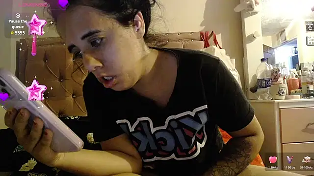 annarose19 live cam on StripChat