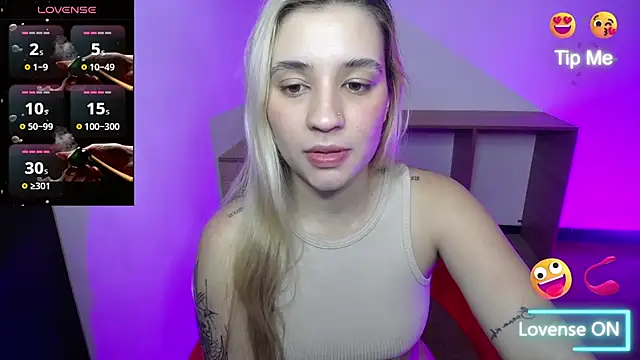 Ambar_lynn01 live cam on StripChat