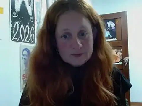 ViioletaMora live cam on StripChat