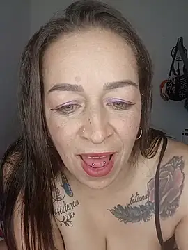 AshleeyLove live cam on StripChat