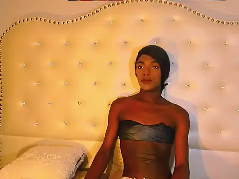 ALONDRA-FARELO live sex cam