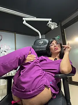 iris_cuteface live sex cam