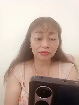 Baby-ladyboobs2026 live cam on StripChat