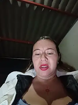 Hannah-colx live cam on StripChat