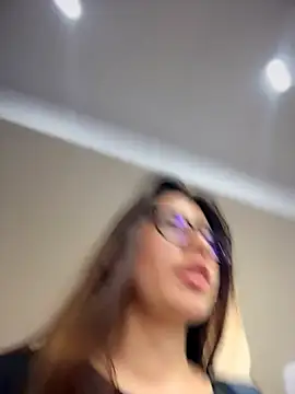 Saracalderon live sex cam