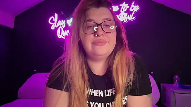 curvy_rosie69 live cam on StripChat