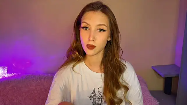 Leiakiss live cam on StripChat