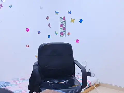 video chat room MiaBellefort