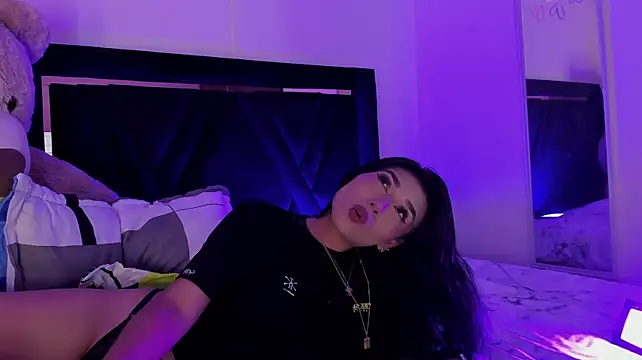 ZaraLim live cam on StripChat
