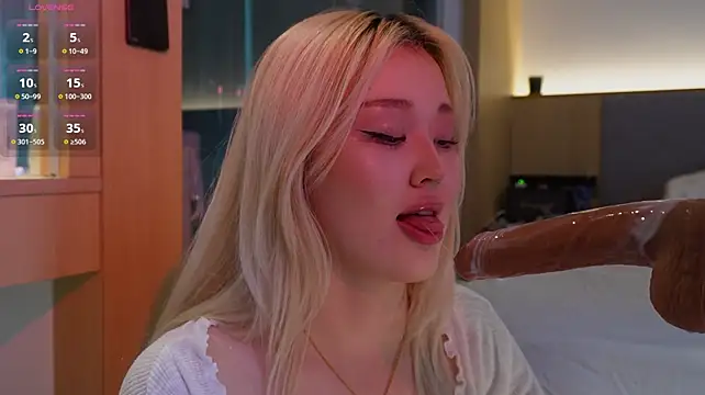 hyun_chia live sex cam
