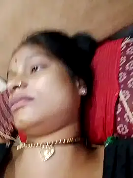 Radha_sexey live cam on StripChat