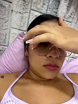 _VAL_XXX live cam on StripChat