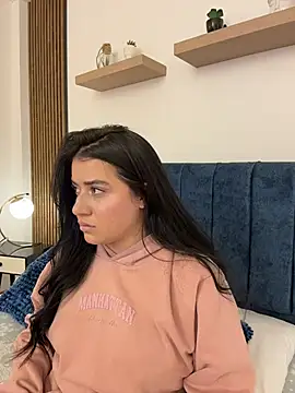 KallyMyller1 live cam on StripChat