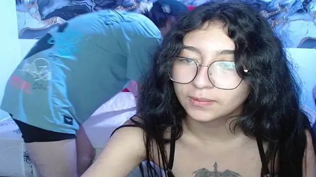 the_jhones live cam on StripChat