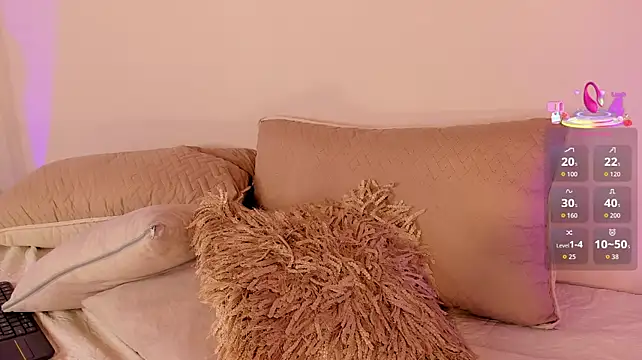 AriaMuse live cam on StripChat