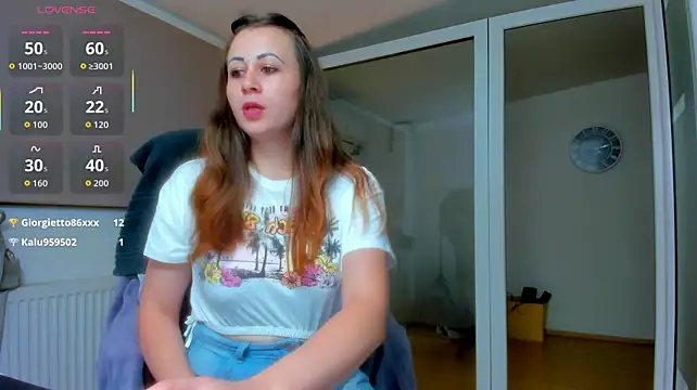 Aryanette live sex cam