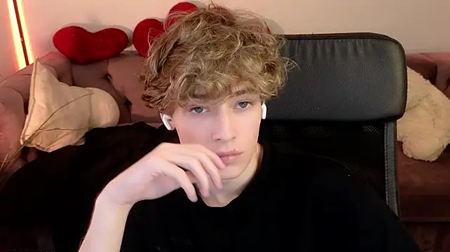 kevingarsiaa live sex cam