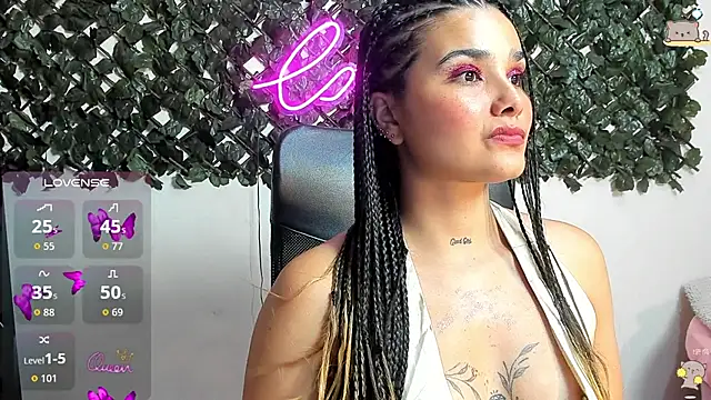 DestinyHills live sex cam
