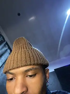 BlueIceCube live sex cam