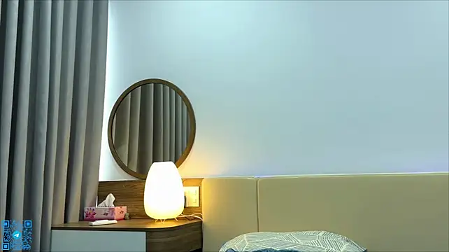 chloemilka live sex cam