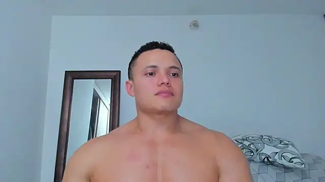 KingLevi01 live sex cam