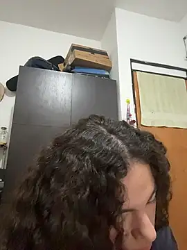 ariferrero live cam on StripChat