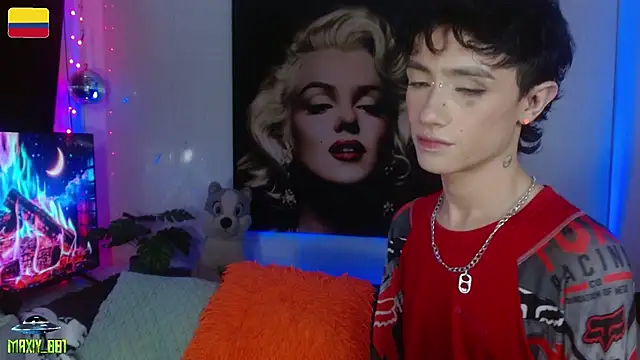 maxiy_001 live sex cam