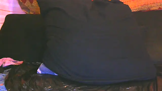 slendablack2023 live cam on StripChat