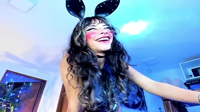 Nyx_Lamort live cam on StripChat